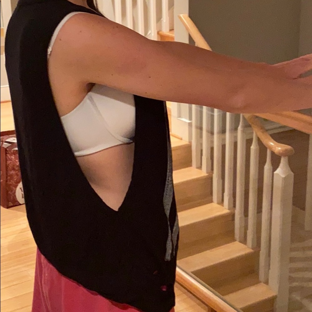 Edgy American flag sleeveless top - Picture 4 of 4
